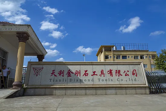 Dry Wet Cutting Tool Cutting Brick Marble Granite Vacuum Brazed Segment Continue Turbo Diamond Circular Saw Blade